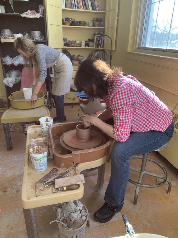 90 Min Pottery Wheel Throw Class - Creative Hands Studio